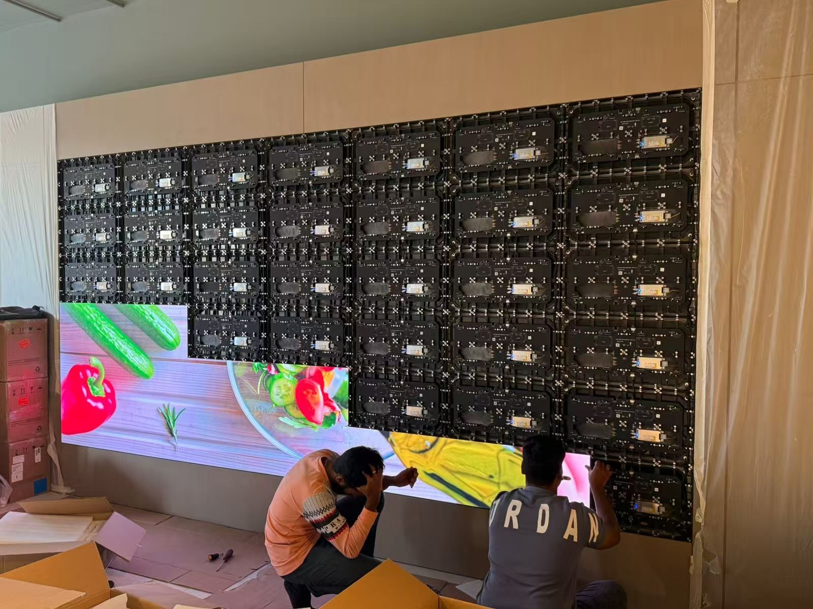 UAE P1.25 COB LED Display2