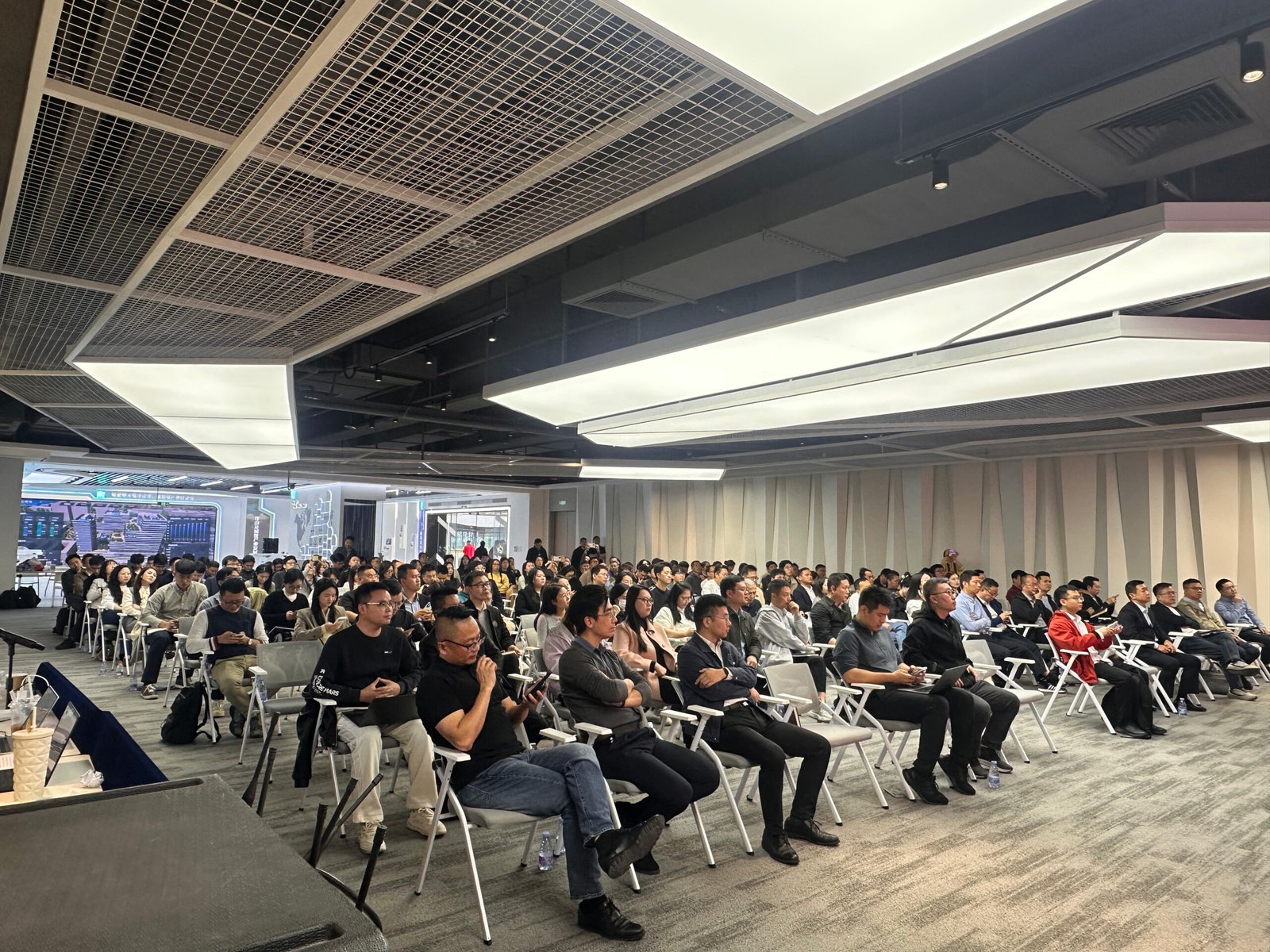 uninak attends the OpenClaw skill exchange session.