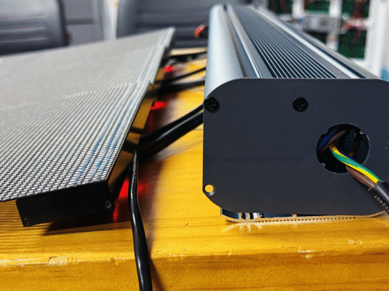 UNINAK Holographic Transparent Screen